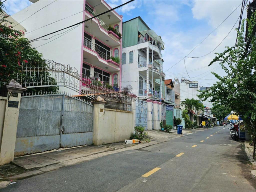 Mt lê lai, p.3, gv. dt 4m x 17m nhà c4, tiện xây mới, đường 12m, ngay đh công nghiệp, giá 8ty tl