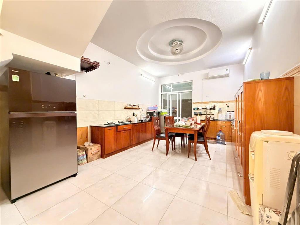 Nhà quang trung, p.11, gv. nhà trệt 2 lầu, dtcn 77m², đường 6m, hẻm thẳng 1/ giá 7,3 tỷ tl