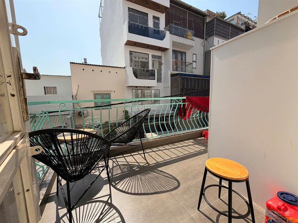Nhà quang trung, p.11, gv. nhà trệt 2 lầu, dtcn 77m², đường 6m, hẻm thẳng 1/ giá 7,3 tỷ tl
