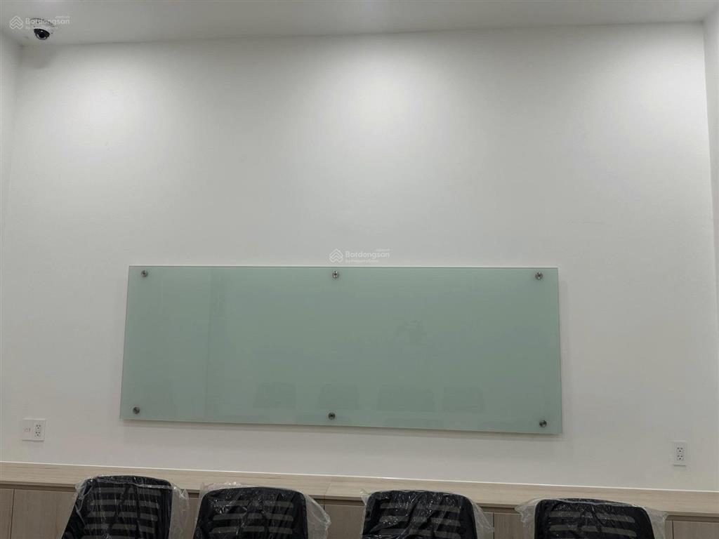 Nhà cityland park hill  p. 10  gò vấp. hầm trệt 3 lầu, có thang máy, full nội thất, giá 22,5tỷ tl