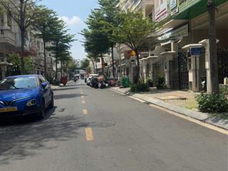 Tòa vp cityland park hill  p.10  gò vấp. hầm trệt 3 lầu, có thang máy, full nội thất, giá 24ty tl