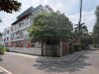 Nhà lê đức thọ, p. 16, gv. góc 2 mt tuyệt đẹp, trệt 3 lầu (dt 4m x 20m) đường 10m, giá 11ty tl