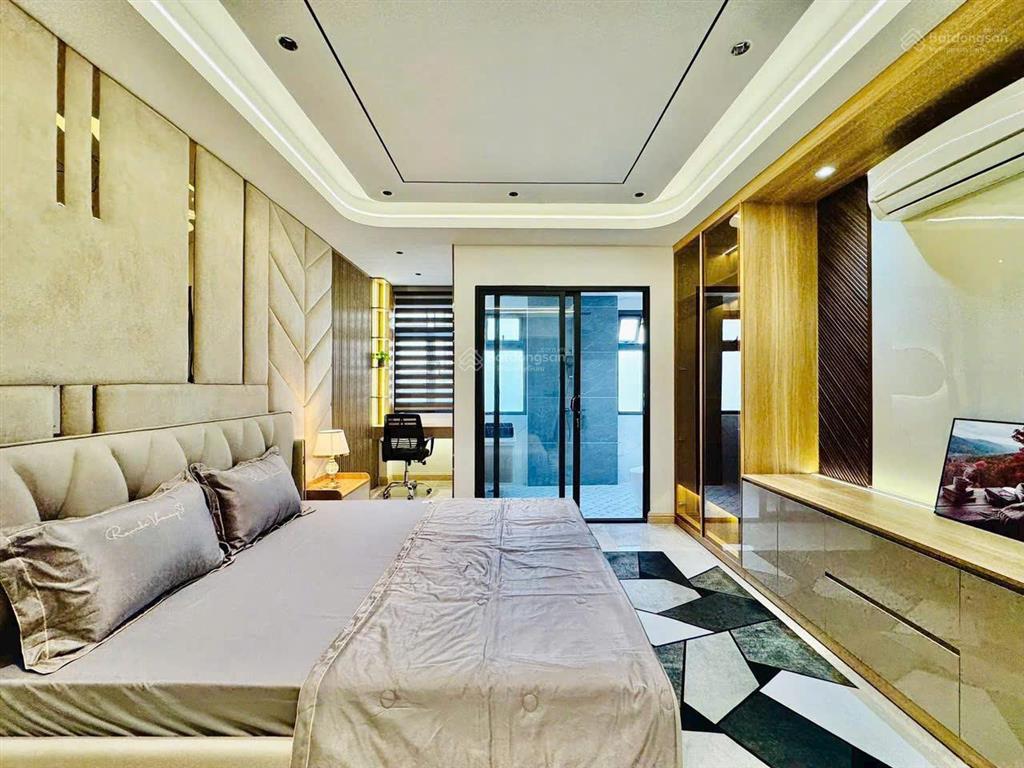 Nhà quang trung, p.8, gv. trệt 2 lầu st, full nội thất, cách quang trung 20m, giá 9,9 tỷ tl