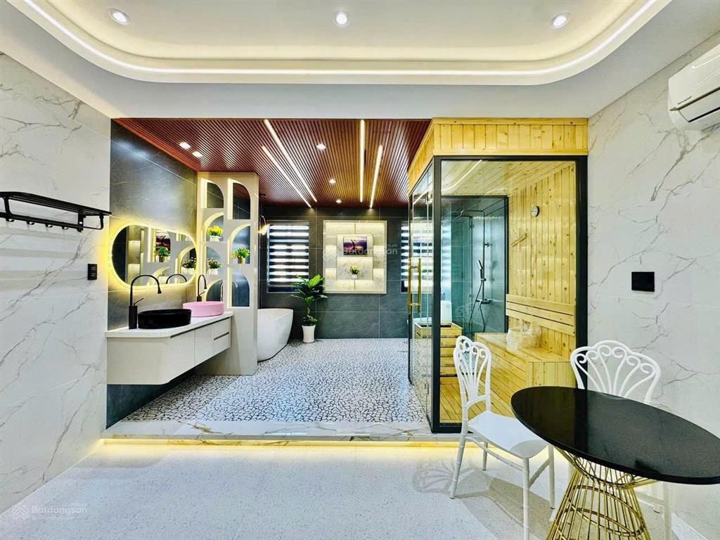 Nhà quang trung, p.8, gv. trệt 2 lầu st, full nội thất, cách quang trung 20m, giá 9,9 tỷ tl