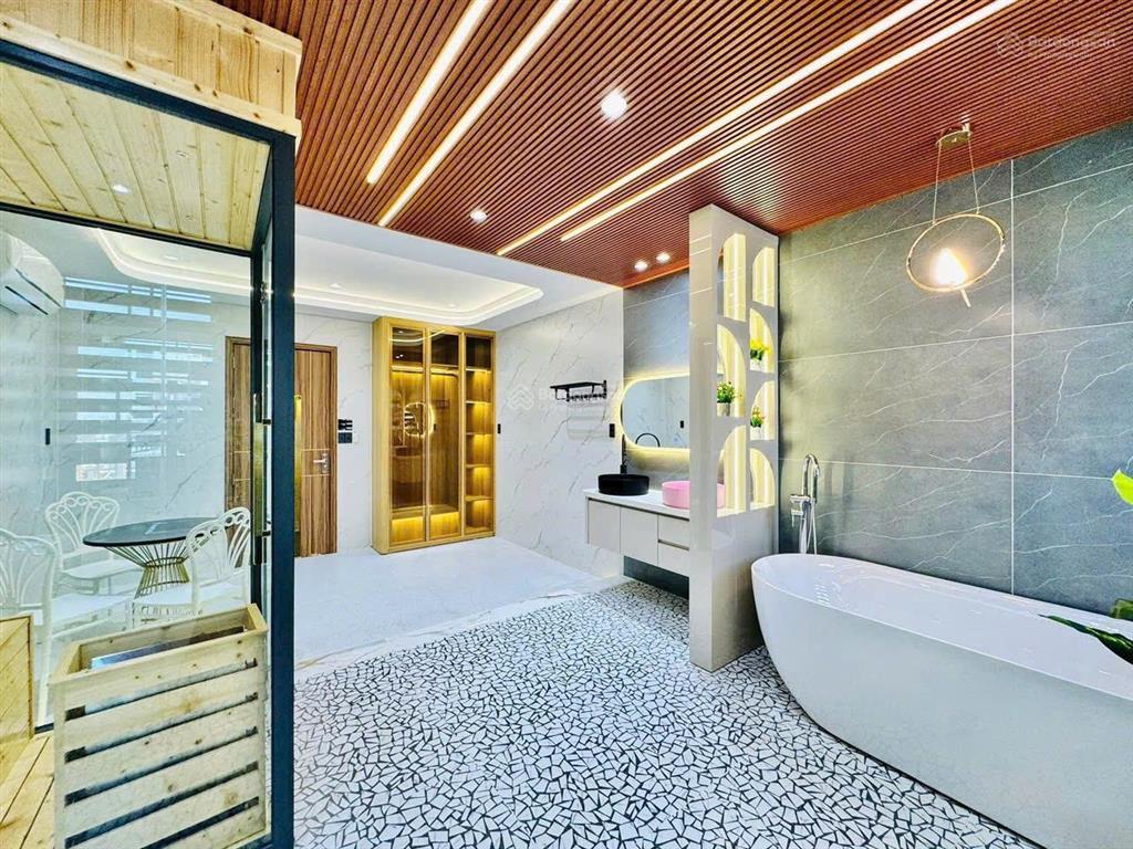 Nhà quang trung, p.8, gv. trệt 2 lầu st, full nội thất, cách quang trung 20m, giá 9,9 tỷ tl