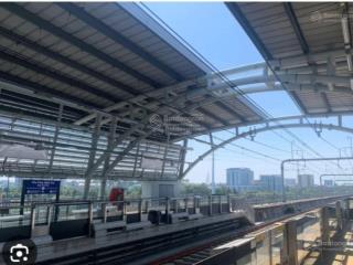 Bán nhanh nhà cấp 4 dt 80m2 4 x 20 vị trí đẹp, hẻm rộng thoáng mát dân trí cao, sổ riêng. 4tỷ5