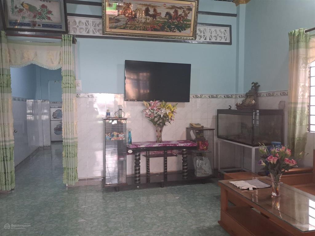 Chính chủ bán nhà 64m ( 5 x 12.8 ) linh xuân trung tâm thủ đức. giá 3ty5 .  0938 672 ***