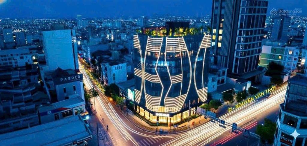 Góc 2mt số 30 nguyễn văn trỗi, phú nhuận (p. cầu kiệu hcm)