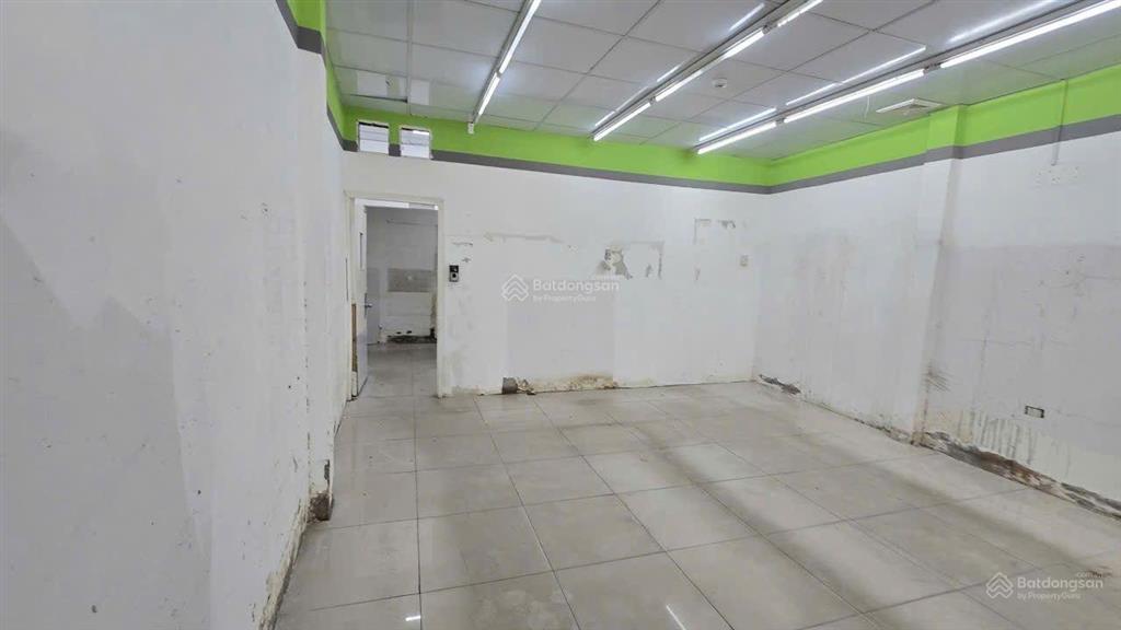 Cho thuê mb trống suốt mặt tiền đường lê văn lương, kế bên ngã 4 nguyễn thị thập p.tân hưng quận 7