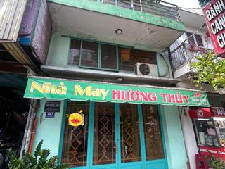 Cho thuê nguyên căn mặt tiền nguyễn thị thập, tân quy, quận 7
ngang 4,2m dài 5m, trệt 2 lầu.