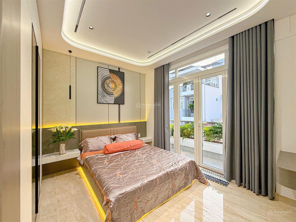 Bán nhà 62/ lâm văn bền . p. tân kiểng . quận 7.