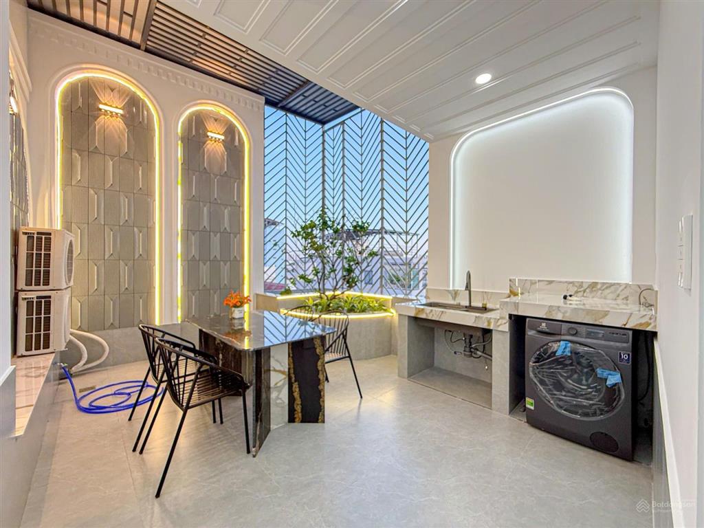 Bán nhà 62/ lâm văn bền . p. tân kiểng . quận 7.