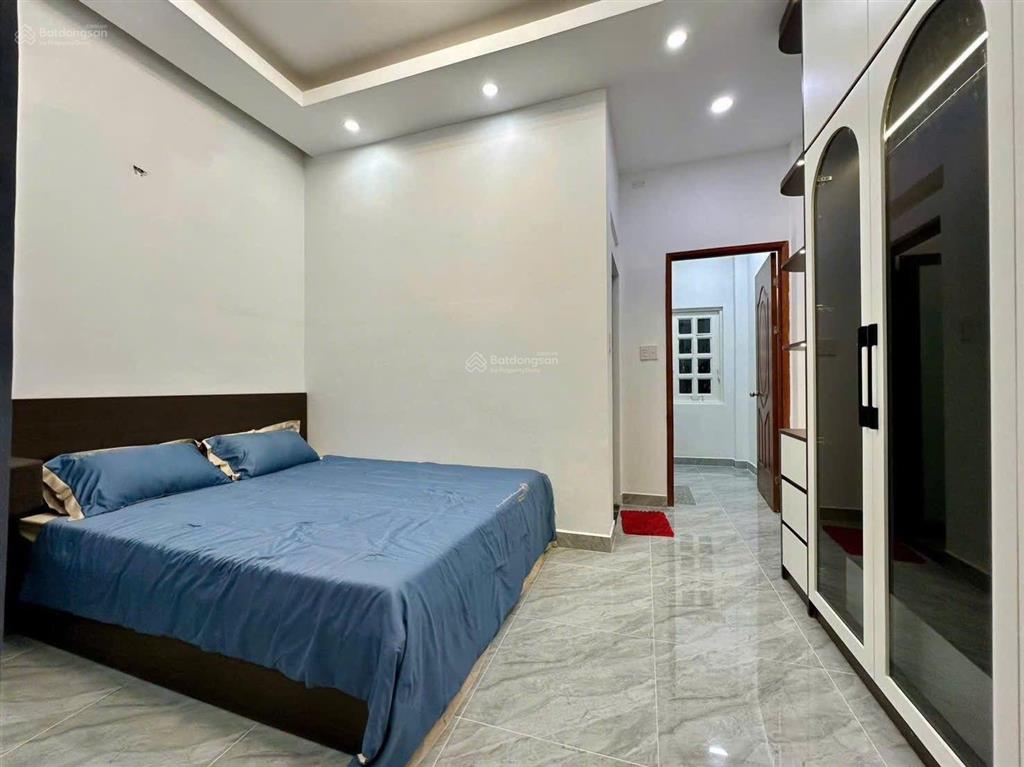 Bán nhà 2 mt trước sau hẻm 751/ trần xuân soạn, phường tân hưng. q7.