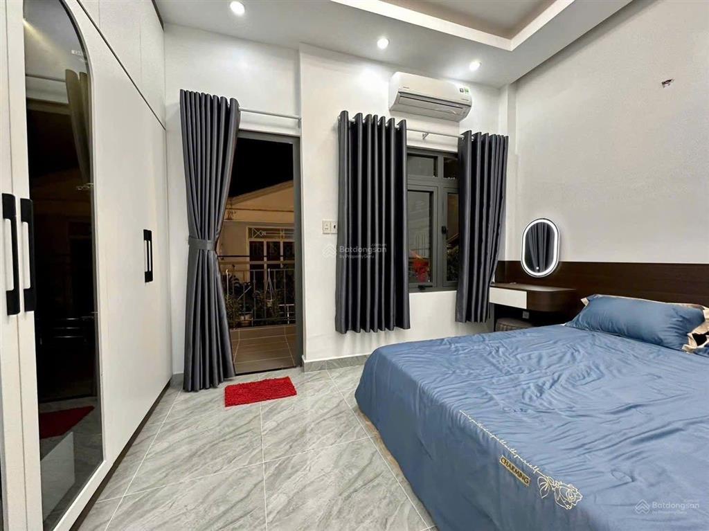 Bán nhà 2 mt trước sau hẻm 751/ trần xuân soạn, phường tân hưng. q7.