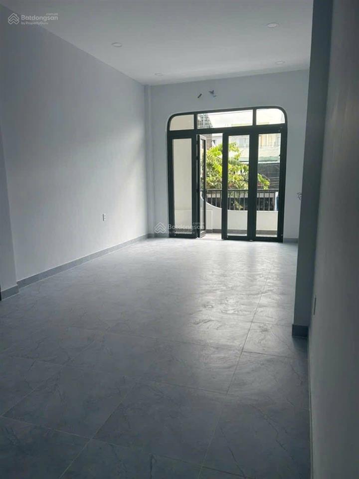 Cho thuê nhà mặt tiền đường lâm văn bền, quận 7 vị trí kinh doanh sầm uất