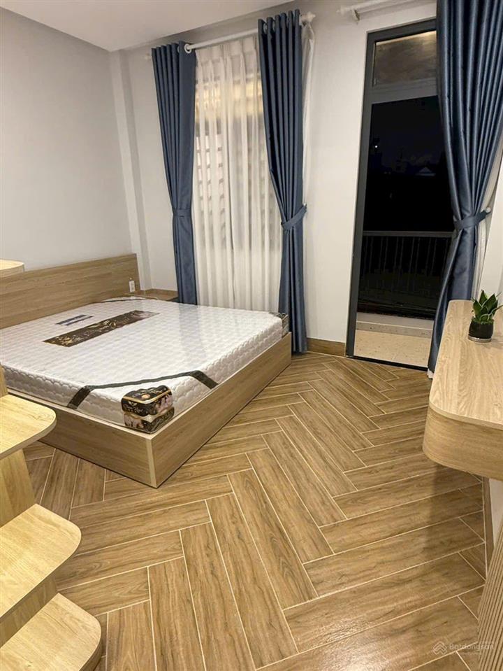 Nhà đẹp hẻm chợ tân quy q7 full nội thất giá 5,9 tỷ nhà mặt chợ vừa ở vừa kinh doanh,