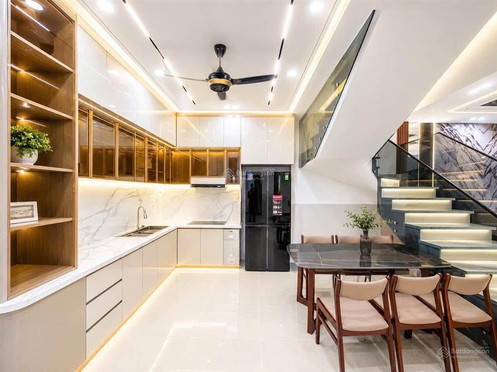 Siêu phẩm góc 2 mặt tiền hẻm 1716 huỳnh tấn phát. bán nhà góc 2 mặt tiền