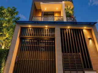 /share bán nhà mới đẹp góc 2 mặt tiền đường huỳnh tấn phát, quận 7