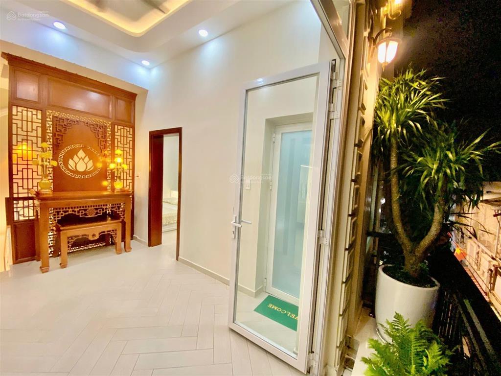 Bán nhà cách hẻm xe hơi 10m (hẻm 3m trước nhà) thiết kế tân cổ điển sang trọng