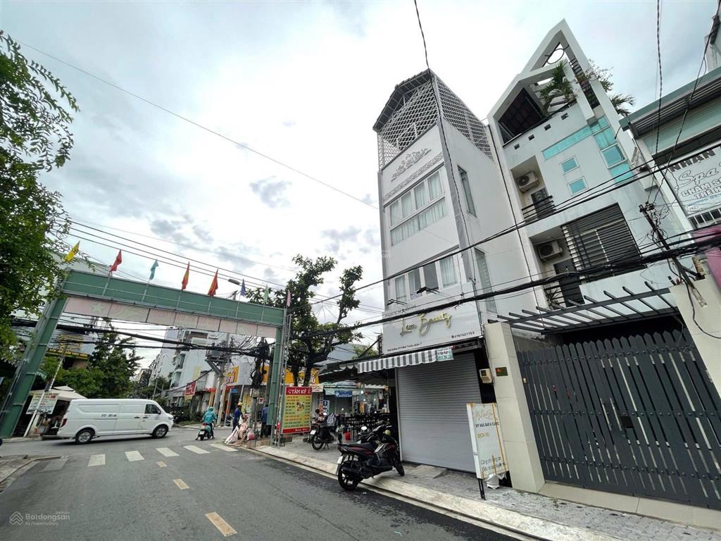 Bán nhà mt đường số 47  lâm văn bền  q7. có hợp đồng thuê 18tr/th.
giá 5ty8 thương lượng