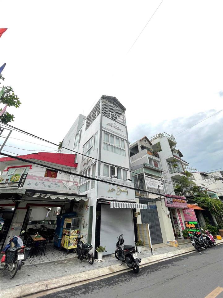 Bán nhà mt đường số 47  lâm văn bền  q7. có hợp đồng thuê 18tr/th.
giá 5ty8 thương lượng