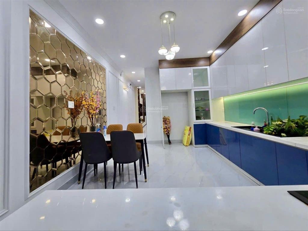 Bán nhà hẻm 88 đường nguyễn văn quỳ quận 7  diện tích 4x14m