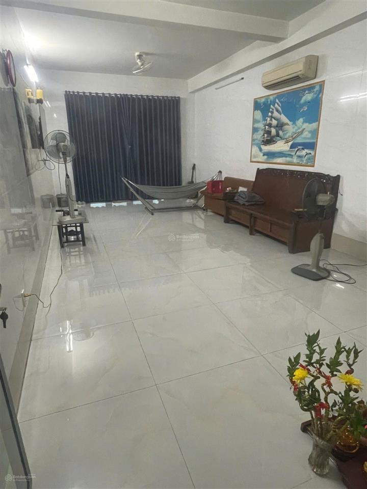 Cho thuê nguyên căn tòa nhà văn phòng mặt tiền nguyễn thị thập, gần chợ tân mỹ, quận 7