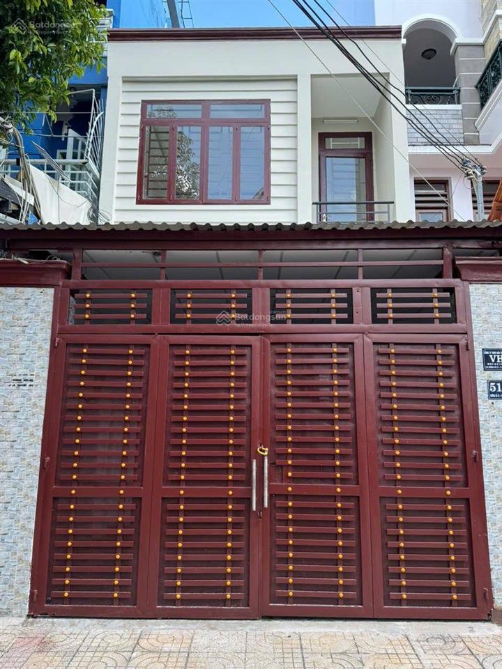 Cho thuê nhà nguyên căn đường số lâm văn bền, quận 7 diện tích 5m x 22m
