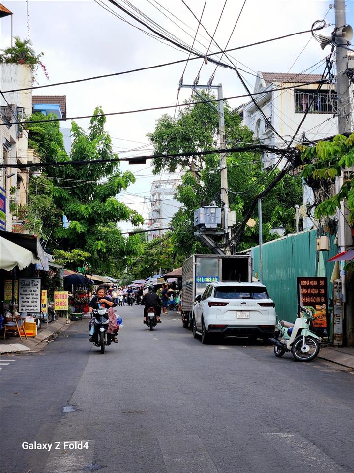 Cho thuê nhà building q7 hoàng quốc việt, p. phú thuận, quận 7