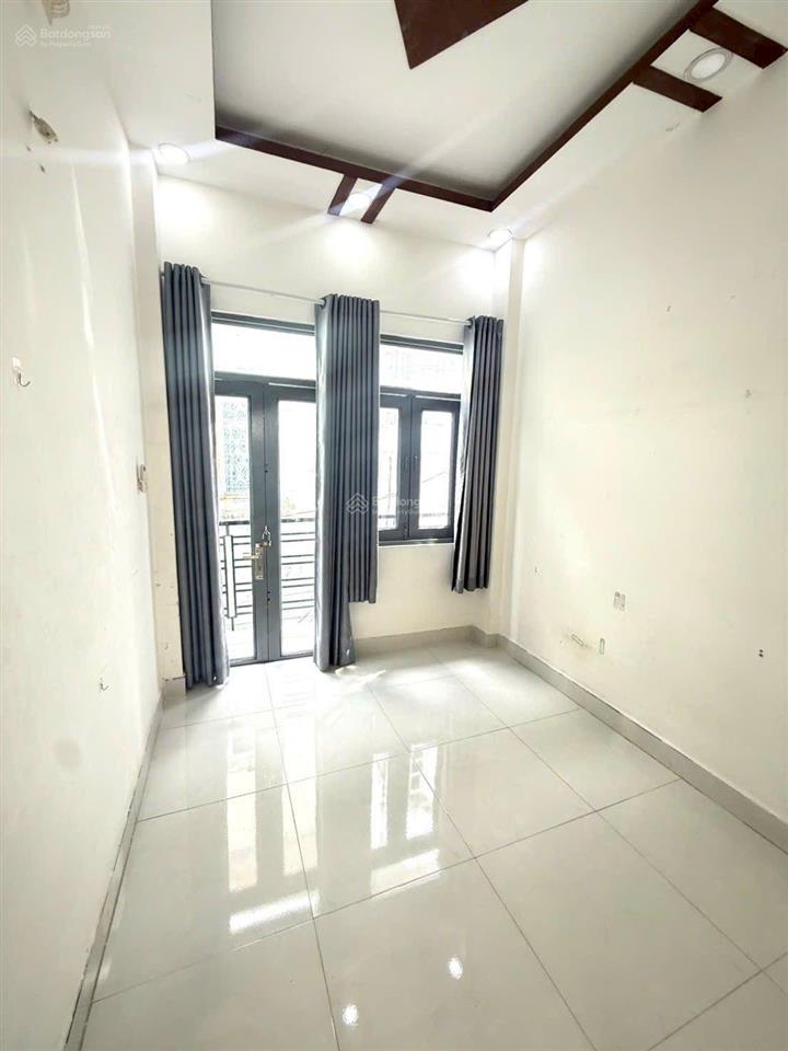 Giá tốt cho 1 sổ riêng hoàn công 2 tỷ 950