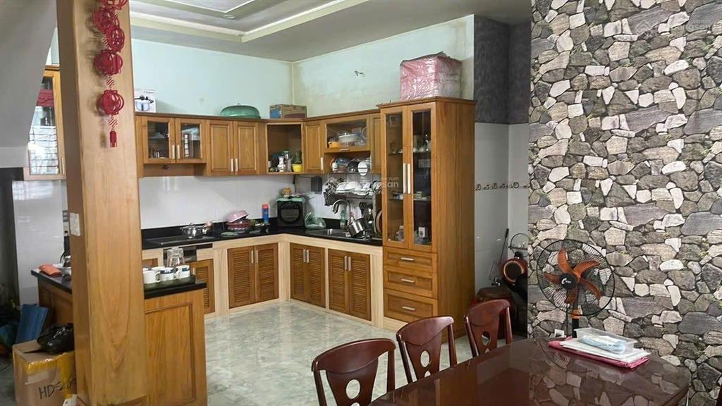 Cho thuê nhà mặt tiền kinh doanh cư xá ngân hàng, tân thuận tây, q7 diện tích 7 x 15m
