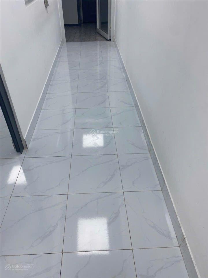 Cho thuê nhà mặt tiền đường số 12 p tân quy q7 diện tích 4x20m nhà cấp 4, 1 phòng ngủ