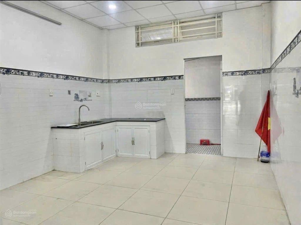 Cho thuê nhà mặt tiền nguyễn thị thập kinh doanh
chỉ 32tr còn bớt