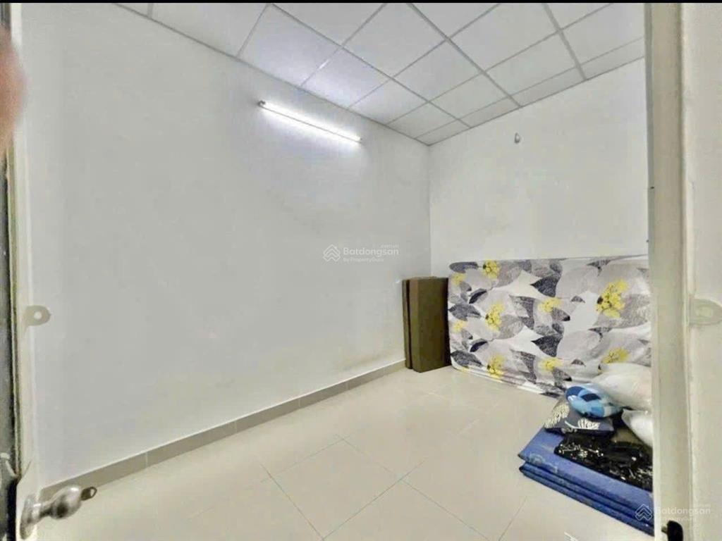Cho thuê nhà mặt tiền nguyễn thị thập kinh doanh
chỉ 32tr còn bớt