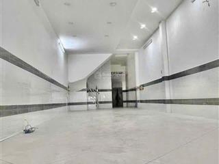 Cho thuê nhà mặt tiền nguyễn thị thập kinh doanh
chỉ 32tr còn bớt