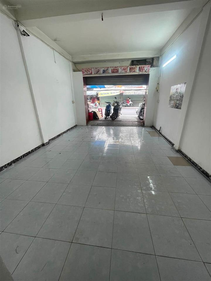 Bán nhà 2 mặt tiền hẻm xe hơi 793 trần xuân soạn khu kiều đàm p. tân hưng quận 7
diện tích 4x11