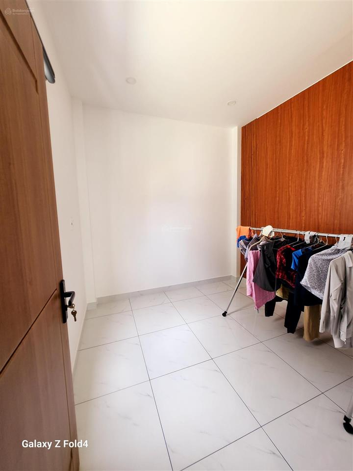 Bán nhà 2 mặt tiền hẻm xe hơi 793 trần xuân soạn khu kiều đàm p. tân hưng quận 7
diện tích 4x11