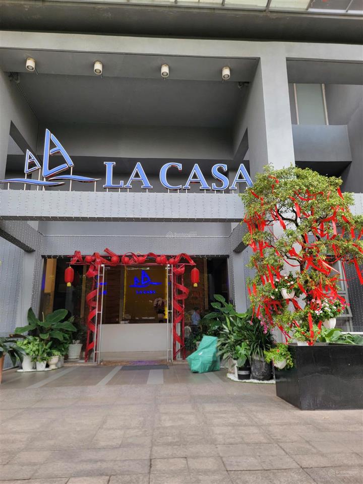 Cho thuê căn hộ la casa, giá chỉ 14 triệu/tháng, 105m2, 2pn, 2wc, nhiều tiện ích.  0902 747 ***