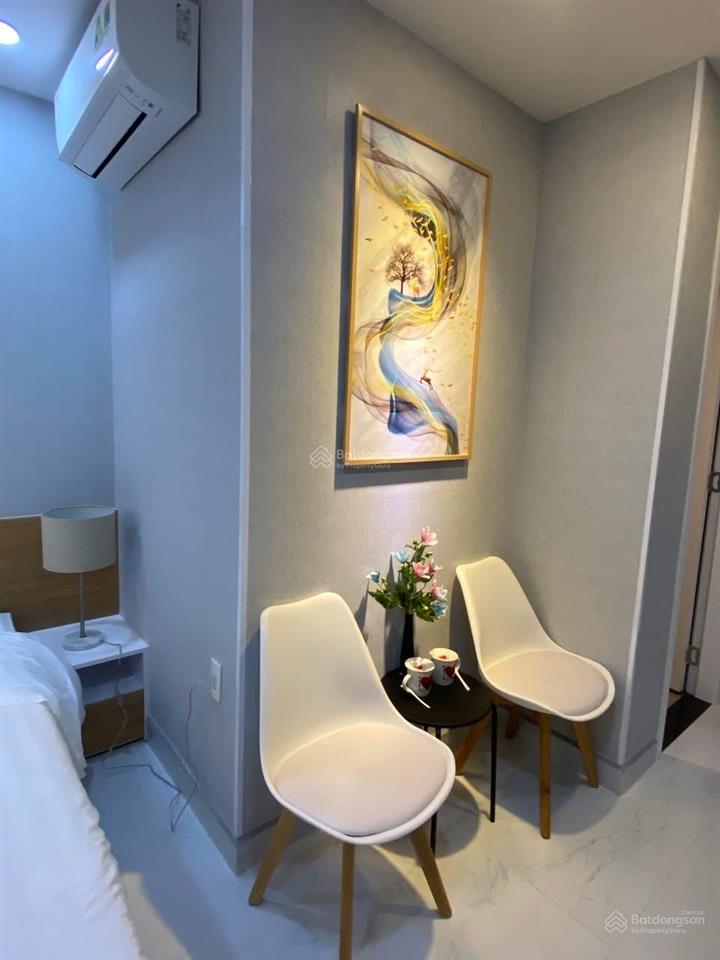 Bán căn hộ hàng hiếm tại valeo đầm sen  tân phú, dt 80m2, 2pn/2wc, 4tỷ5 sổ hồng.  0933 813 ***