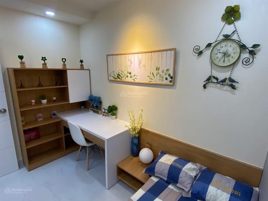 Bán căn hộ hàng hiếm tại valeo đầm sen  tân phú, dt 80m2, 2pn/2wc, 4tỷ5 sổ hồng.  0933 813 ***