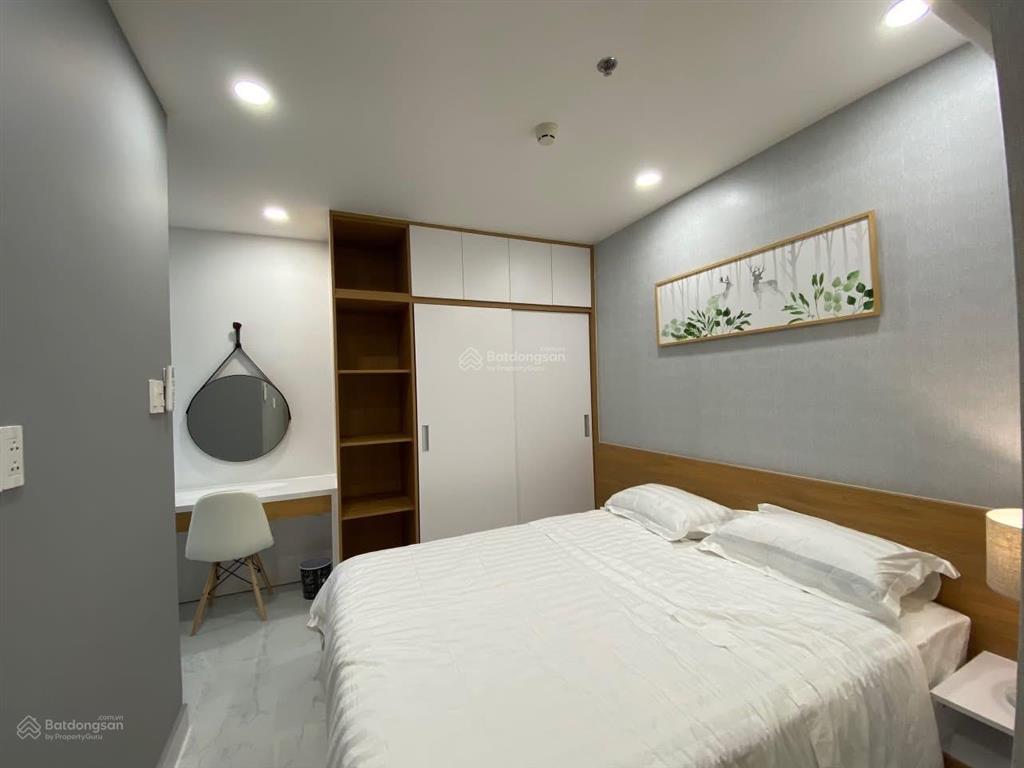 Bán căn hộ hàng hiếm tại valeo đầm sen  tân phú, dt 80m2, 2pn/2wc, 4tỷ5 sổ hồng.  0933 813 ***