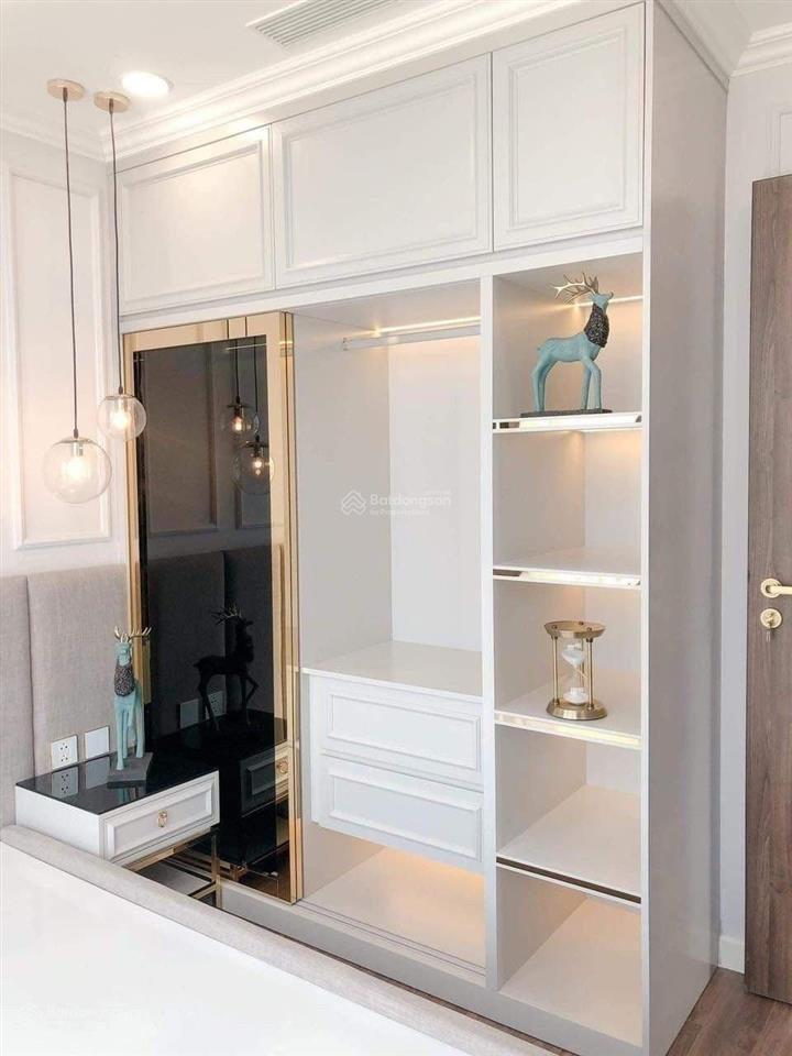 Cho thuê cc hùng vương plaza, 22 triệu, 130m2, 3pn, 2wc, nhiều tiện ích, nhà đep.  0933 813 ***