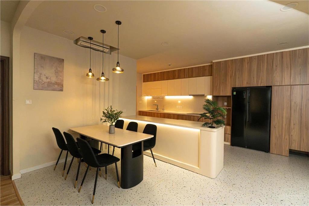 Chính chủ cần bán cc an gia garden, dt 85m2, 3pn 2wc, tầng đẹp, view thoáng.  0933 813 ***.