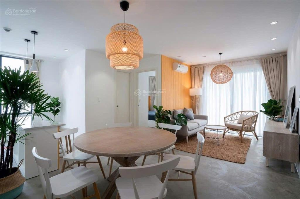 Cho thuê cc tại the botanica  phổ quang, dt 60m2, 1pn, 1wc, giá 12 triệu.  0868 823 ***.
