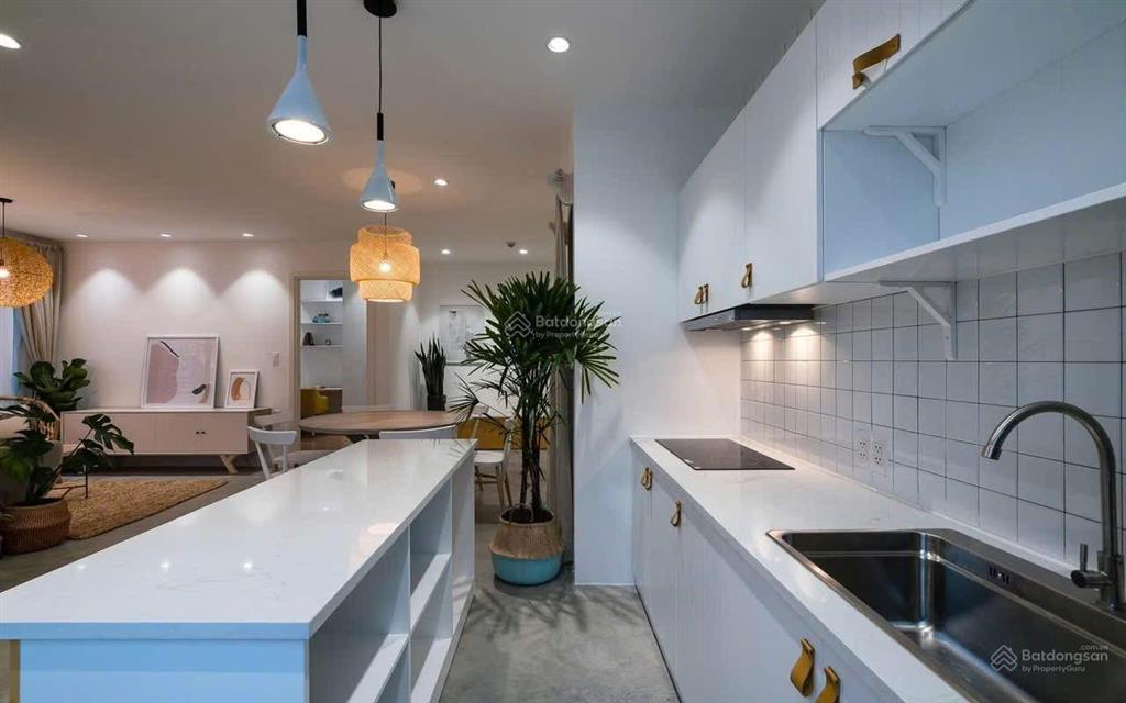 Cho thuê cc tại the botanica  phổ quang, dt 60m2, 1pn, 1wc, giá 12 triệu.  0868 823 ***.