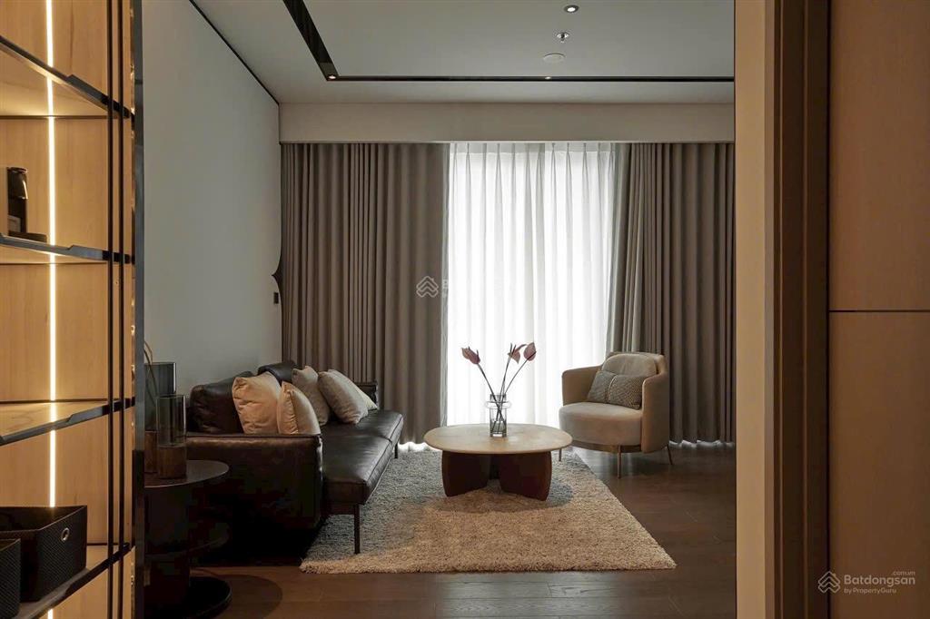 Cho thuê cc golden mansion, 19 triệu, 100m2, 3pn, 2wc, view đẹp, tiện ích cao cấp,  0868 823 ***.