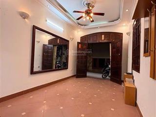 Hàng hiếm tại đại la, 13,8 tỷ, 43m2, 4pn, 4 tầng dân xây lô góc 2 thoáng mặt ngõ kinh doanh