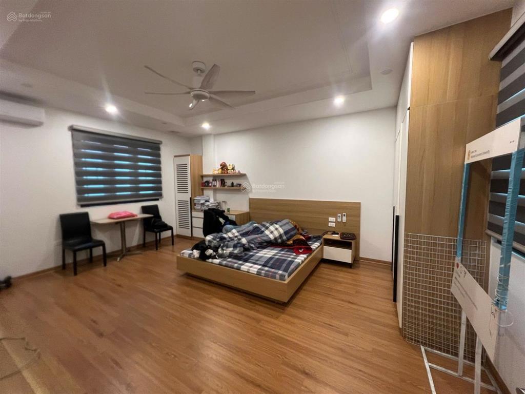 Bán nhà nguyễn an ninh 3pn, 5 tầng, 35m2 13,5 tỷ.ô tô đỗ cửa khung thang máy