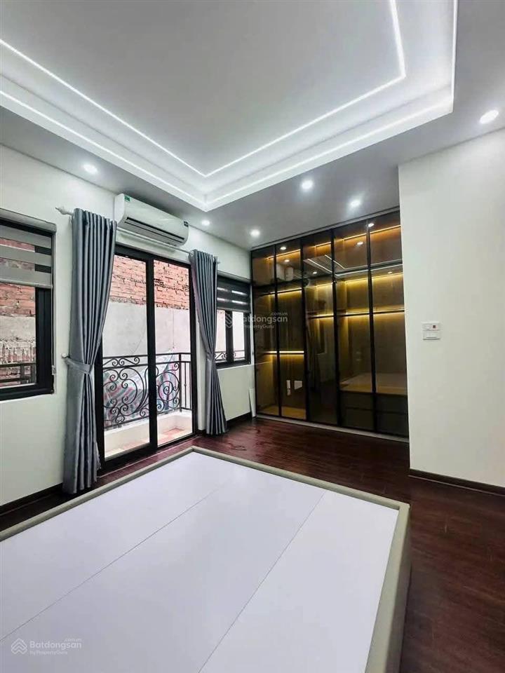 Bán nhà trương định giá siêu hời, 10,9 tỷ, 55 m2 5 tầng thang máy