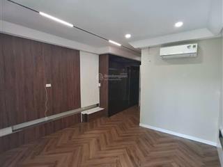 Bán nhà trương định 42m2 4 tầng dân xây mặt tiền vip 5.2m, 10,6 tỷ